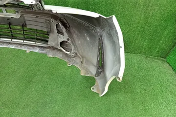 БАМПЕР НА TOYOTA VITZ KSP130
