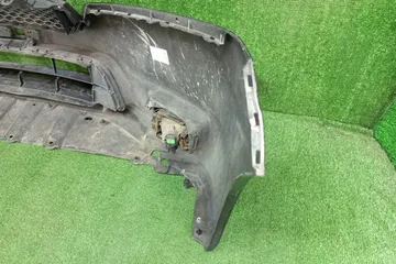 БАМПЕР НА HONDA STREAM RN6