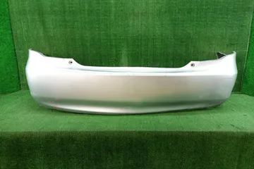 БАМПЕР НА TOYOTA COROLLA  AXIO NZE141