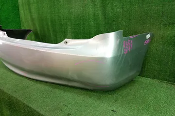 БАМПЕР НА TOYOTA COROLLA  AXIO NZE141