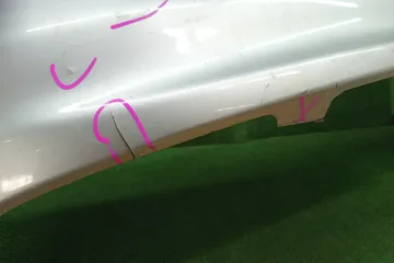 БАМПЕР НА TOYOTA COROLLA  AXIO NZE141