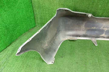БАМПЕР НА TOYOTA COROLLA  AXIO NZE141