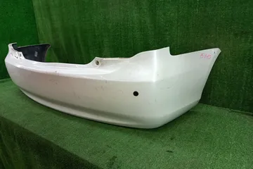 БАМПЕР НА TOYOTA COROLLA  AXIO NZE141