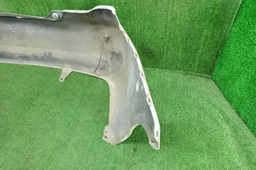 БАМПЕР НА TOYOTA COROLLA  AXIO NZE141