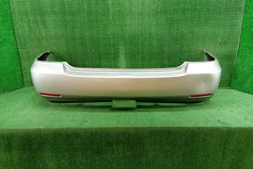 БАМПЕР НА TOYOTA COROLLA NZE121