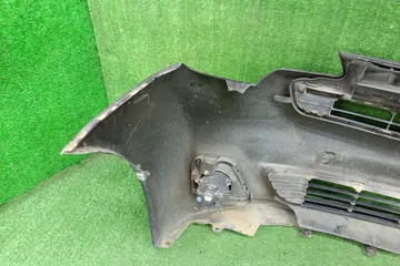 БАМПЕР НА TOYOTA RACTIS NCP120