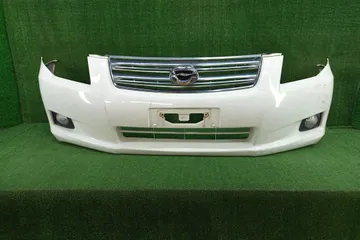 БАМПЕР НА TOYOTA COROLLA  AXIO NZE141