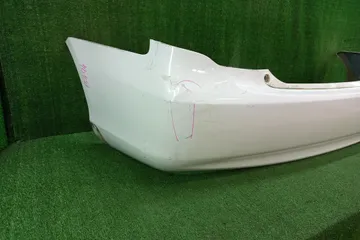 БАМПЕР НА TOYOTA COROLLA  AXIO NZE141