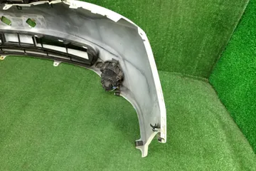 БАМПЕР НА TOYOTA WISH ZGE20G