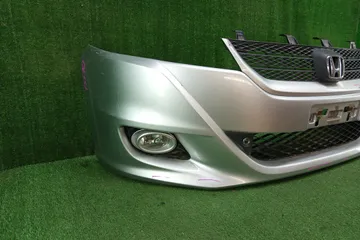 БАМПЕР НА HONDA STREAM RN6