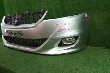 БАМПЕР НА HONDA STREAM RN6