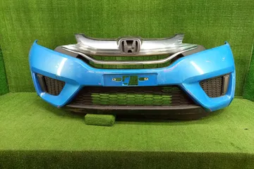 БАМПЕР НА HONDA FIT GP5