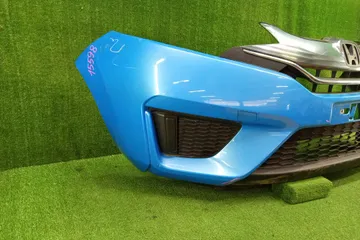 БАМПЕР НА HONDA FIT GP5