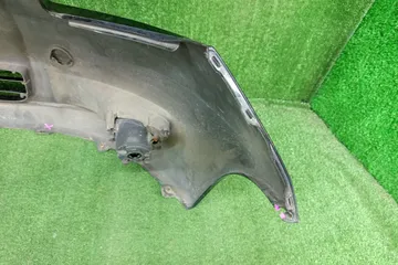 БАМПЕР НА TOYOTA VITZ SCP90