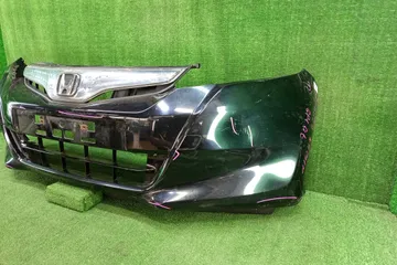 БАМПЕР НА HONDA FIT GP1