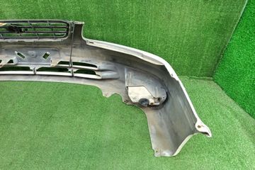 БАМПЕР НА TOYOTA CAMRY GRACIA SXV20
