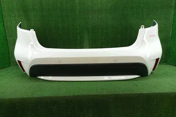 БАМПЕР НА TOYOTA COROLLA ZWE219