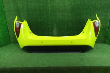 БАМПЕР НА TOYOTA PRIUS ZVW50
