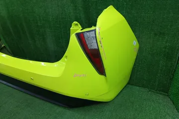 БАМПЕР НА TOYOTA PRIUS ZVW50