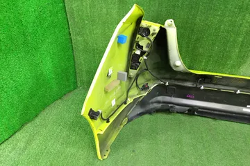 БАМПЕР НА TOYOTA PRIUS ZVW50