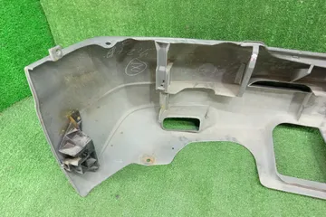 БАМПЕР НА MAZDA BONGO SK82V