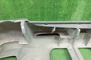 БАМПЕР НА MAZDA BONGO SK82V