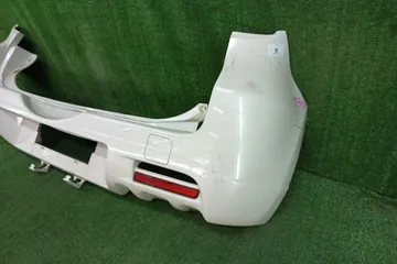 БАМПЕР НА TOYOTA RUSH J210E