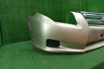 БАМПЕР НА TOYOTA COROLLA  AXIO ZRE142