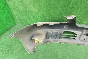 БАМПЕР НА TOYOTA CROWN GRS180