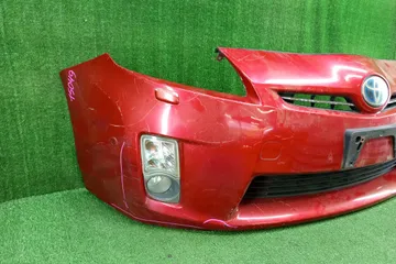 БАМПЕР НА TOYOTA PRIUS ZVW30