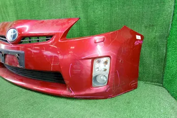 БАМПЕР НА TOYOTA PRIUS ZVW30