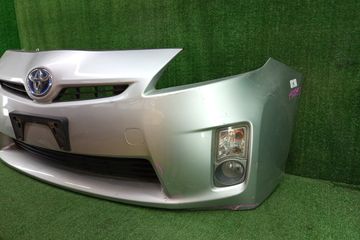БАМПЕР НА TOYOTA PRIUS ZVW30