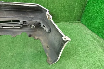 БАМПЕР НА TOYOTA CAMRY SV30