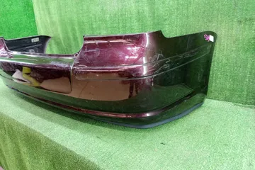 БАМПЕР НА TOYOTA AVENSIS AZT251