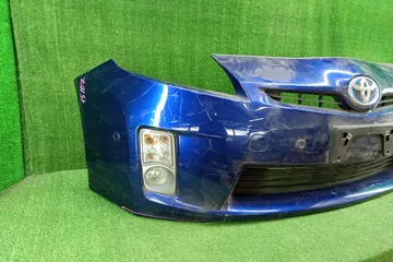БАМПЕР НА TOYOTA PRIUS ZVW30