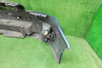 БАМПЕР НА TOYOTA PRIUS ZVW30