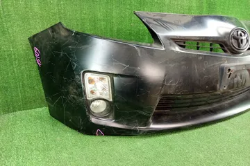 БАМПЕР НА TOYOTA PRIUS ZVW30
