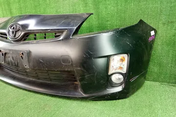 БАМПЕР НА TOYOTA PRIUS ZVW30