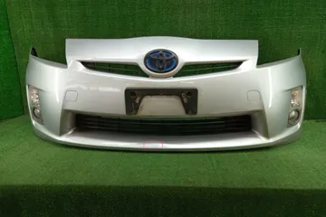 БАМПЕР НА TOYOTA PRIUS ZVW30