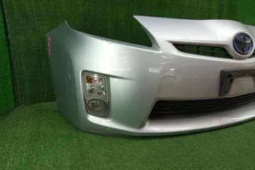 БАМПЕР НА TOYOTA PRIUS ZVW30