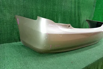 БАМПЕР НА TOYOTA COROLLA  AXIO NZE141