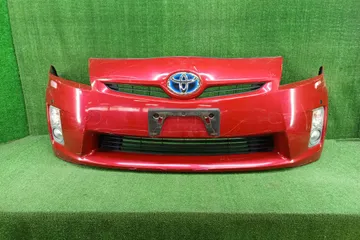 БАМПЕР НА TOYOTA PRIUS ZVW30