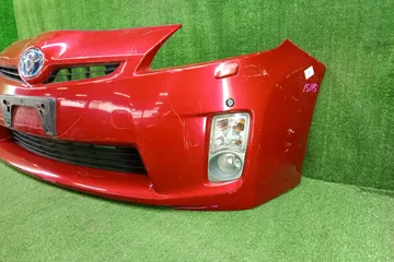 БАМПЕР НА TOYOTA PRIUS ZVW30