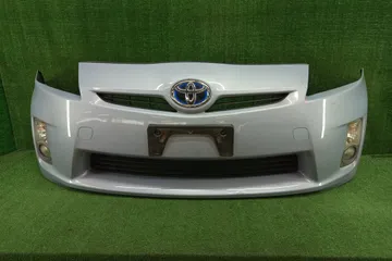 БАМПЕР НА TOYOTA PRIUS ZVW30