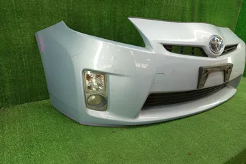 БАМПЕР НА TOYOTA PRIUS ZVW30