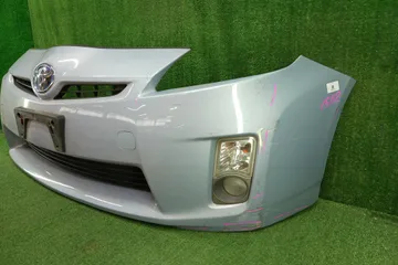 БАМПЕР НА TOYOTA PRIUS ZVW30