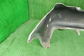 БАМПЕР НА TOYOTA COROLLA  AXIO NZE141
