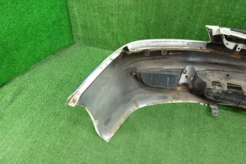 БАМПЕР НА MITSUBISHI LANCER CS5A