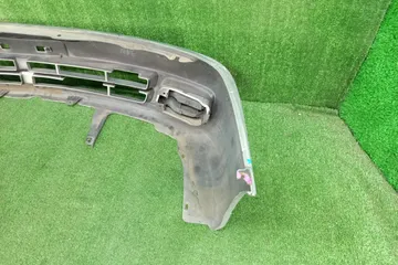 БАМПЕР НА NISSAN BLUEBIRD HU14