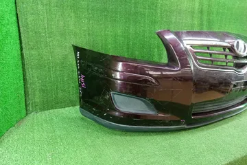 БАМПЕР НА TOYOTA AVENSIS AZT250